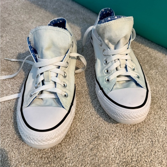 Converse White and Blue Low-Top Sneakers with Vulcanized Sole - Picture 2 of 7